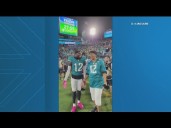 NFL star reunites with lucky fan who sat next to him on a flight