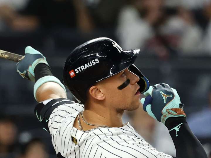 Red Sox, Yankees have ads on helmets as part of MLB postseason deal