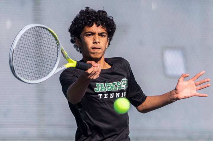 Jackson sweeps doubles to stay undefeated