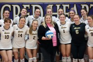 Sacred Heart coach Emily Vonasek claims 250th coaching victory