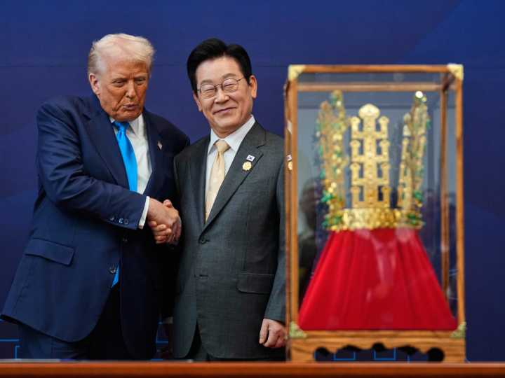 South Korea showers Trump with gifts as it works on a softer trade deal