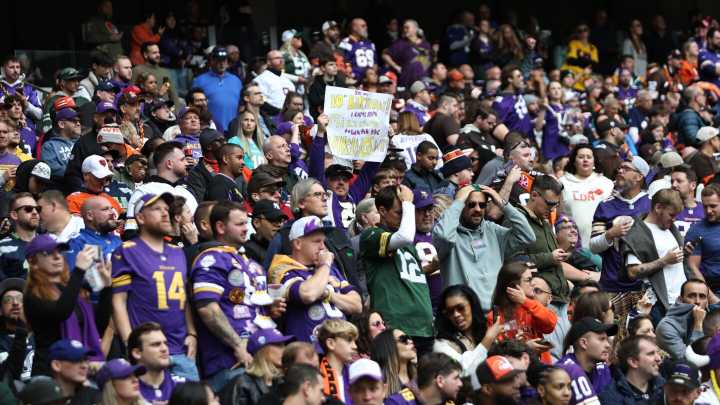 London NFL fans say ticket app glitched, leading to long delays entering stadium