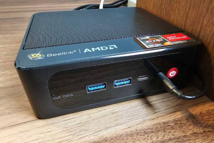 I swapped my $1,000 desktop for a $300 mini PC and regret nothing