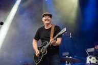 ‘90s rock singer says band’s biggest hit was not supposed to be a single