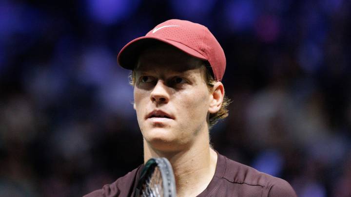 Paris Masters: Jannik Sinner beats Ben Shelton to reach semi-finals as Felix Auger