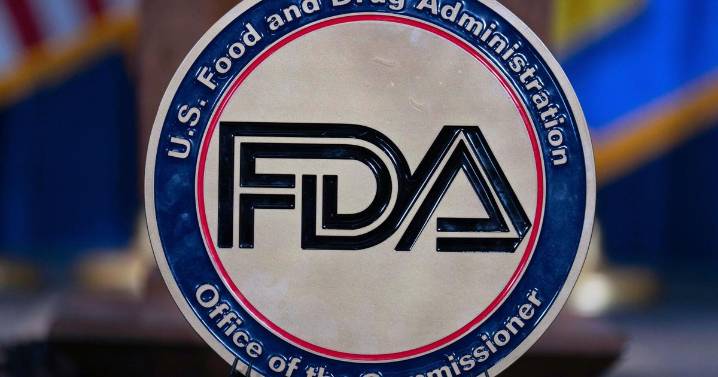 FDA aprueba nueva píldora abortiva genérica, desatando las críticas de los conservadores