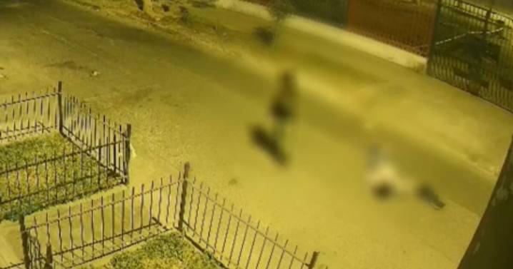 ¡Querían un celular! Madre e hija mueren acuchilladas por menores de edad en Los Ébanos