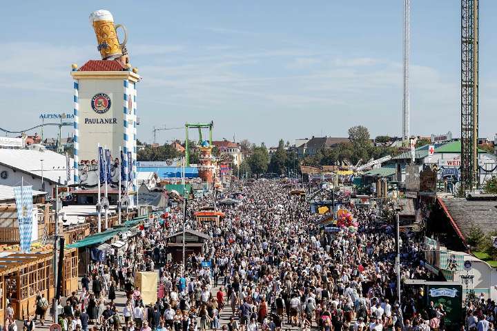 Cierran el Oktoberfest de Múnich tras una alerta por explosivos