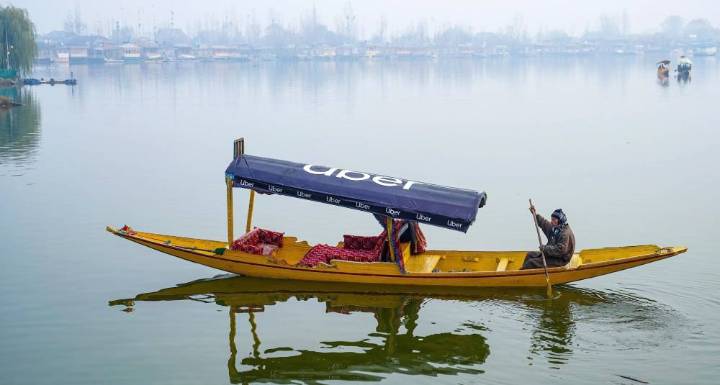 North Kashmir: Shikara Capsizes in River Jhelum