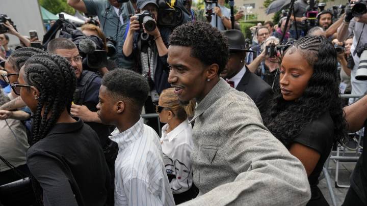 El juez impone cuatro años de cárcel a Sean 'Diddy' Combs tras suplicarle “misericordia”