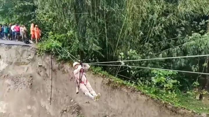 Death toll rises to 23 after rain, landslides in North Bengal’s hills; rescue effort for 13
