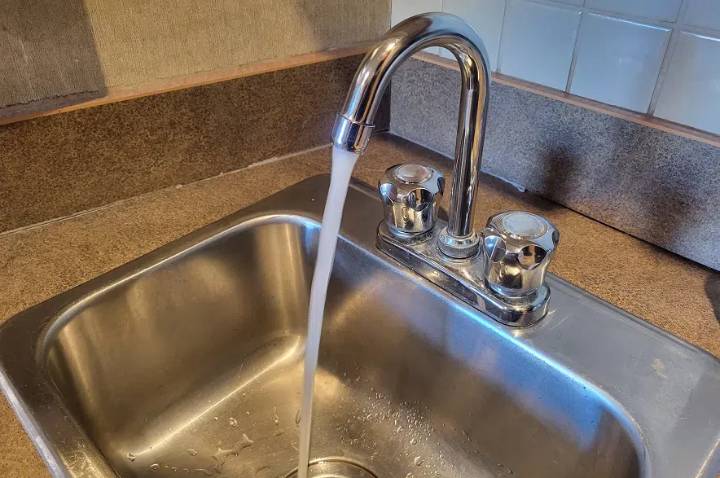 Homes on Saskatoon’s east side will see water pressure drop due to construction