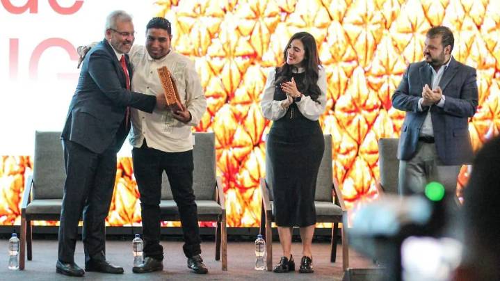 Finaliza Bienal OriGIn 2025 en Morelia con entrega de reconocimientos