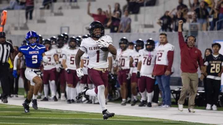 Running back Ryan Estrada helps lead El Dorado past Americas