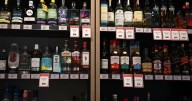 Spending rebound staggers as Aussies kick booze, smokes