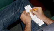 Worship Band's Rendition Of 'Oceans' Gives Man Plenty Of Time To Fill Out Angry Comment Card