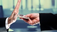 Corrupción, inseguridad y falta de estado derecho, obstáculos para hacer negocios: encuesta Banxico
