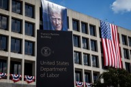 Top Economist Issues Stark Warning Over Jobs Market