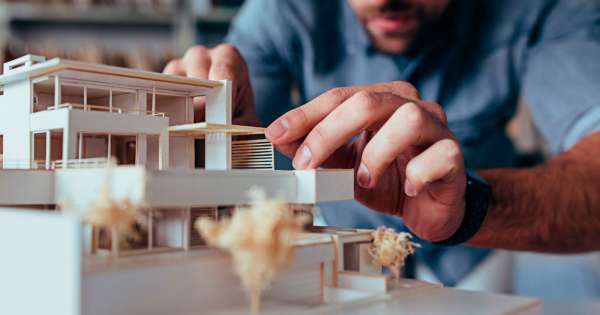 Denuncian a un arquitecto salteño por presuntas estafas