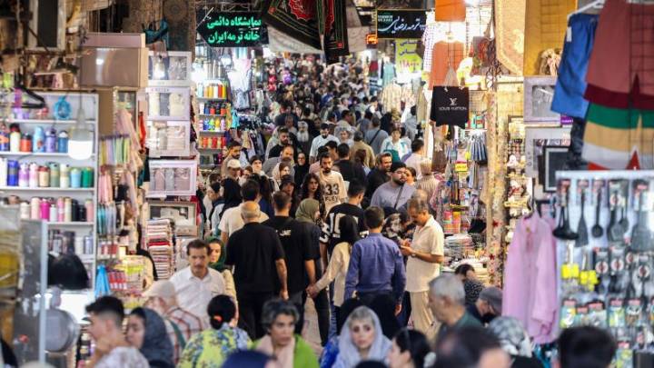 How Western sanctions on Iran have hurt the same middle class that drives reform