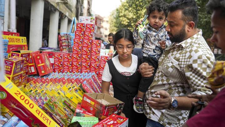 Have ‘green’ crackers brought down pollution?