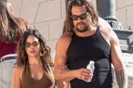 Adria Arjona y Jason Momoa de aventuras en Roma, y otras fotos de famosos