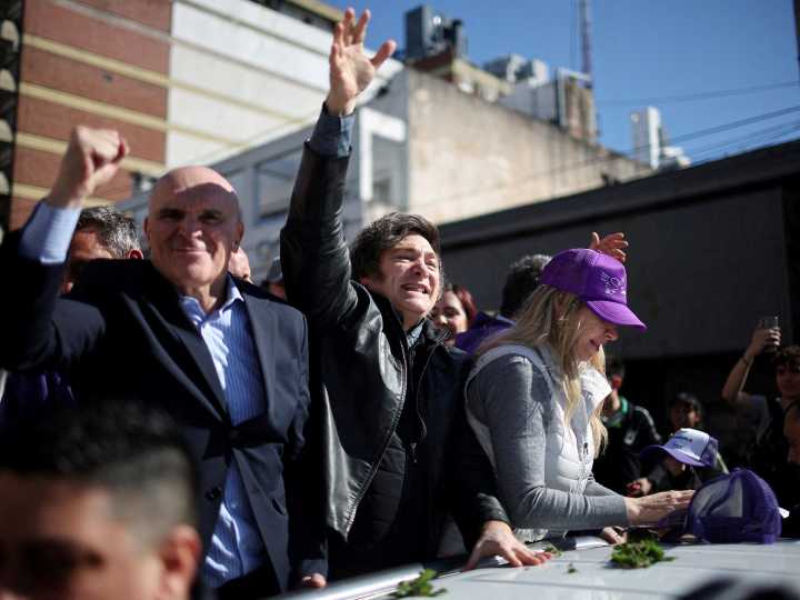 Javier Milei y sus medidas, EN VIVO: en medio del escándalo Espert, el Presidente viaja de campaña a Santa Fe y Entre Ríos