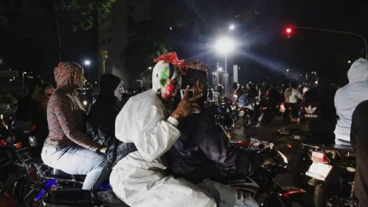 Autoridades fiscalizarán "rodadas" de motoqueros en Halloween tras convocatorias en redes sociales