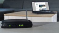Si quiere tener una buena conexión a internet, coloque estos dispositivos lejos del ‘router’ wifi
