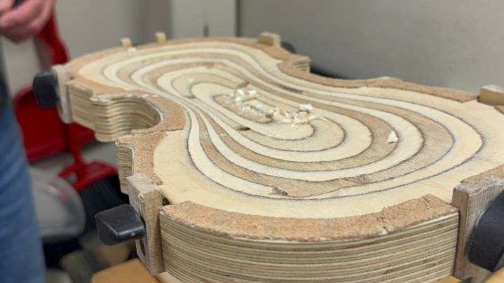 UNM students learn to handcraft violins using centuries old techniques