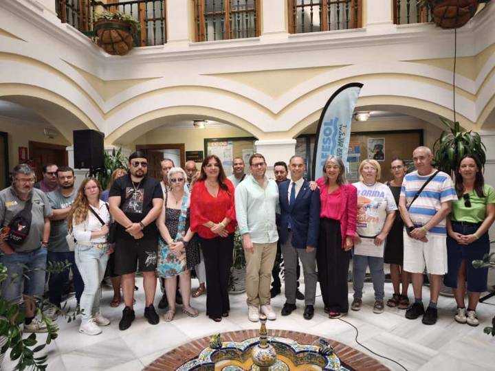 Benalmádena reafirma su compromiso con la salud mental en un emotivo acto institucional