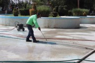 Trabaja Saltillo en limpieza del lago de la Alameda