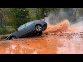 Burst of water floods Mecklenburg County road after car slams into fire hydrant