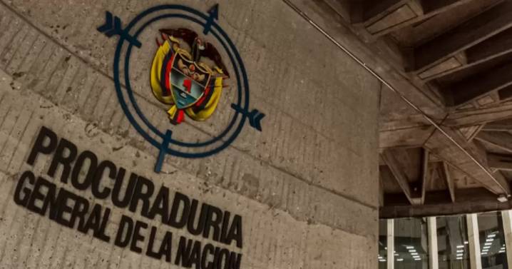Procuraduría acusa a dos oficiales de la Policía Fiscal por nexos con "Papá Pitufo"