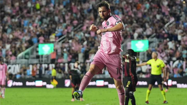 Lionel Messi signs new deal with Inter Miami, extending stay at least into 2026