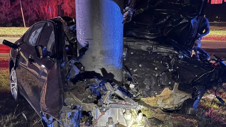 Woburn MA Route 38 rotary car crash into pole