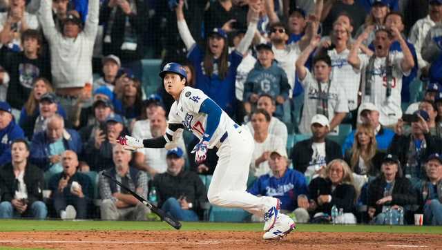 Another big Sho: Ohtani hits 2 homers, ties record with 4 extra