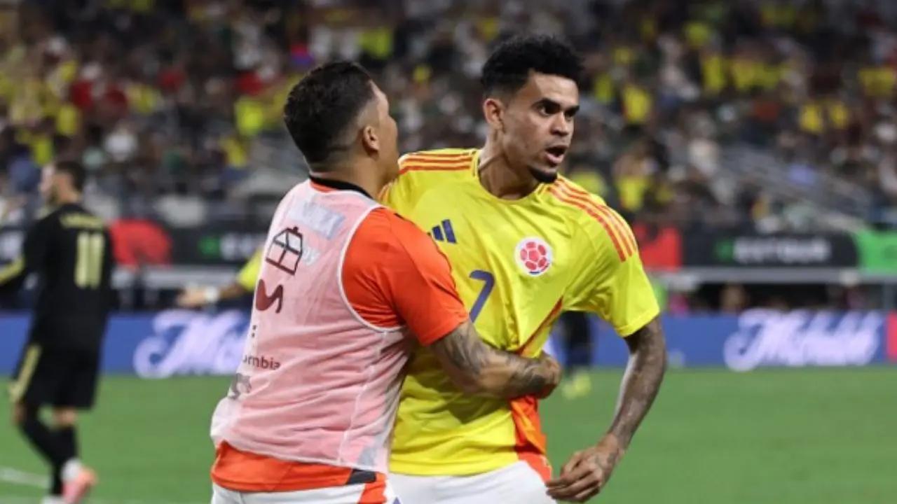 Luis Díaz y James Rodríguez se juntaron y el guajiro hizo un golazo en Colombia vs México