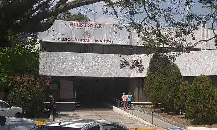 Saquean las oficinas de la Secretaría del Bienestar en SLP
