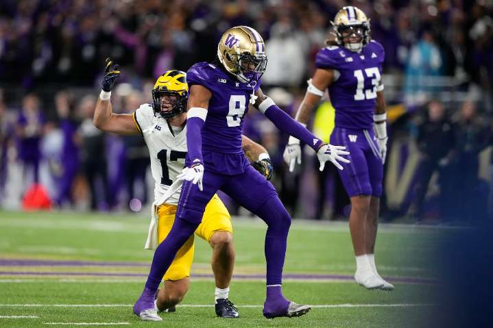 Oddsmakers think Michigan football can bounce back vs. Washington
