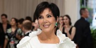 Kris Jenner Shares Which Daughter Is Featured On Her Phone’s Lock Screen | Kris Jenner 