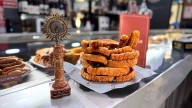 En Zaragoza ya preparan un manto muy especial para la Virgen del Pilar... con torreznos