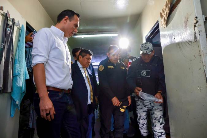 Presidente José Jerí lideró operativo simultáneo contra el crimen organizado en penales