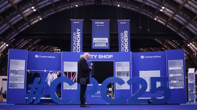 Uppers down, downers up, report drug dealers at Tory conference