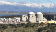Iberdrola, Endesa y Naturgy trasladan al Gobierno su "disposición" a ampliar la vida de la central nuclear de Almaraz