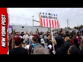Protests Outside ICE in Chicago
