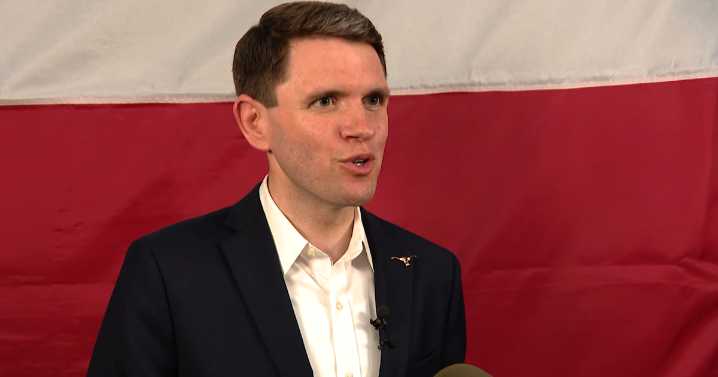 James Talarico in Fort Worth talks implementing his plans if elected, pushing back at his own party