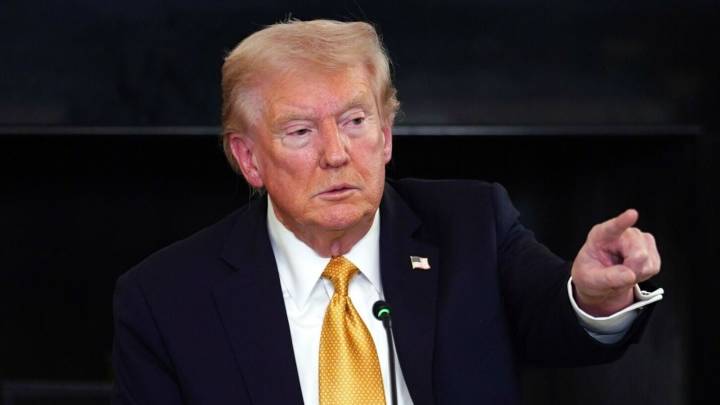 Trump accuses Canada of trying to influence US Supreme Court