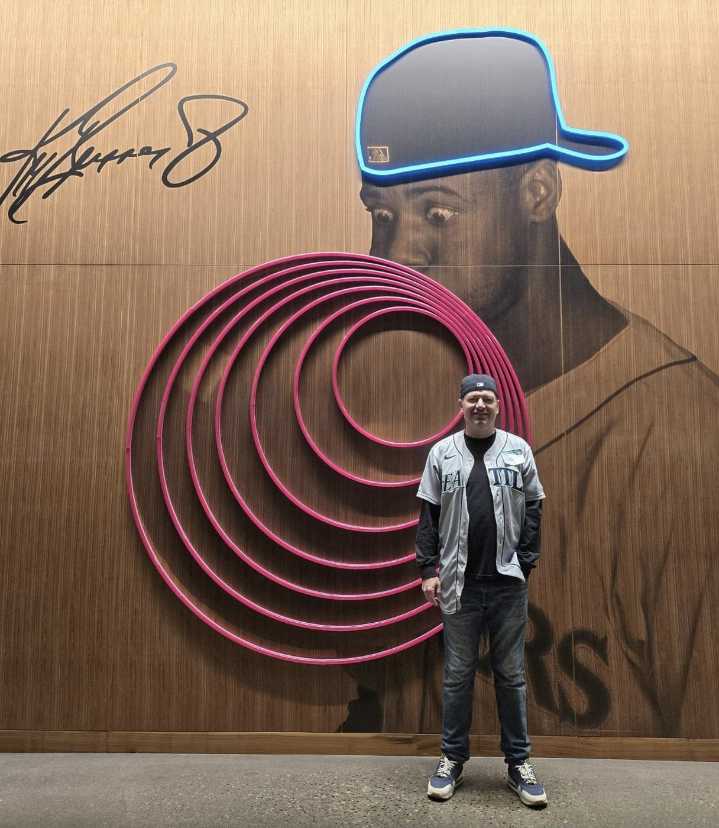 B.C. Seattle Mariners fans savouring ALCS matchup with Toronto Blue Jays