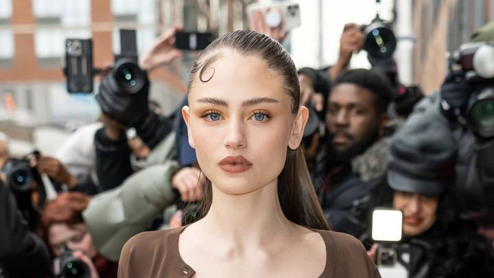The Trendiest Brown Lipstick of Fall 2025 Is Inspired by Ancient History